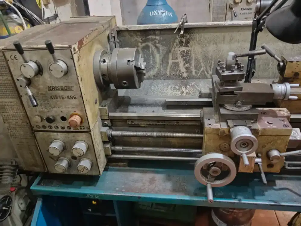 Mesin bubut krisbow 3phase dan mesin copycam 1 phase