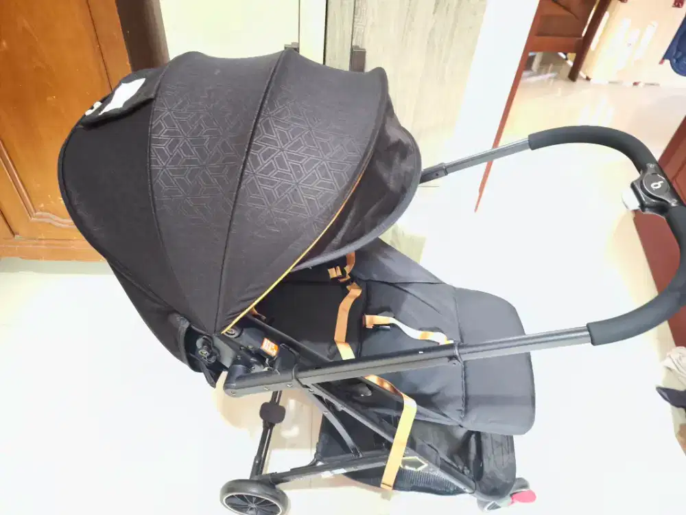 Dijual stroller merk Baobaohao