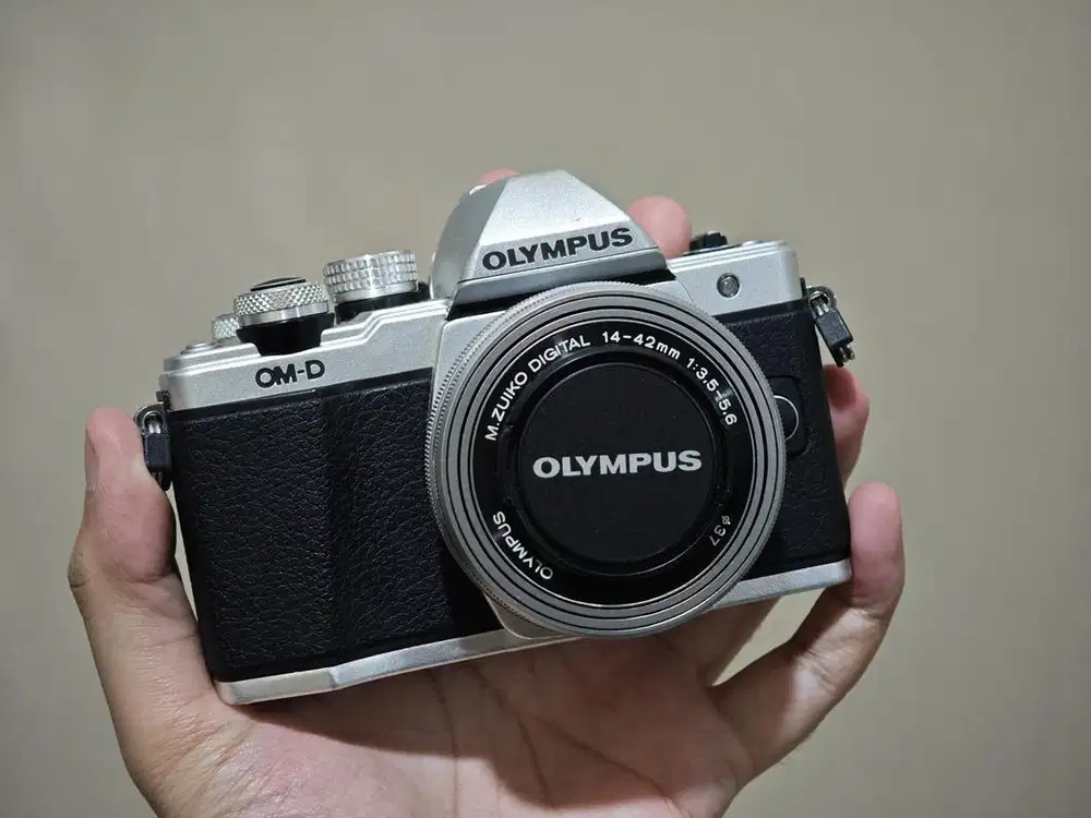 Kamera Olympus E-M10 Mark II