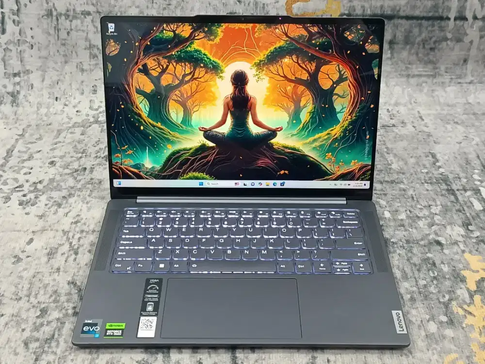 Yoga Pro 7 Core Evo i7-13700H 16GB 1TB RTX 4050 3K OLED Touch ADP 2027