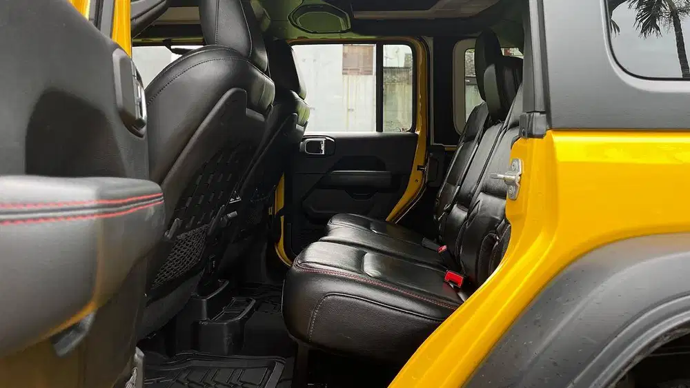 Jeep JL Wrangler Rubicon 4 Doors 4 Pintu 2.0 NIK 2018