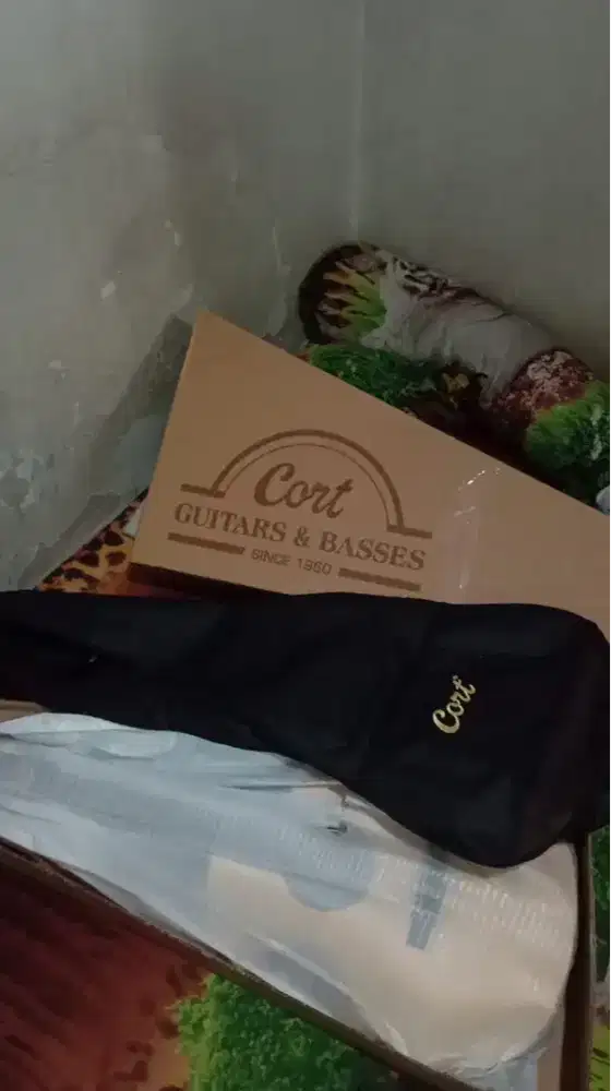 Gitar Klasik Nylon Cort