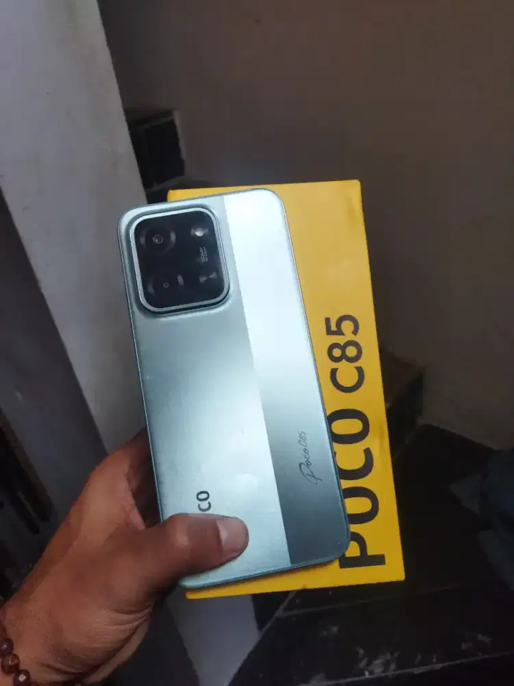POCO C85 8/256 NFC fullsett like new