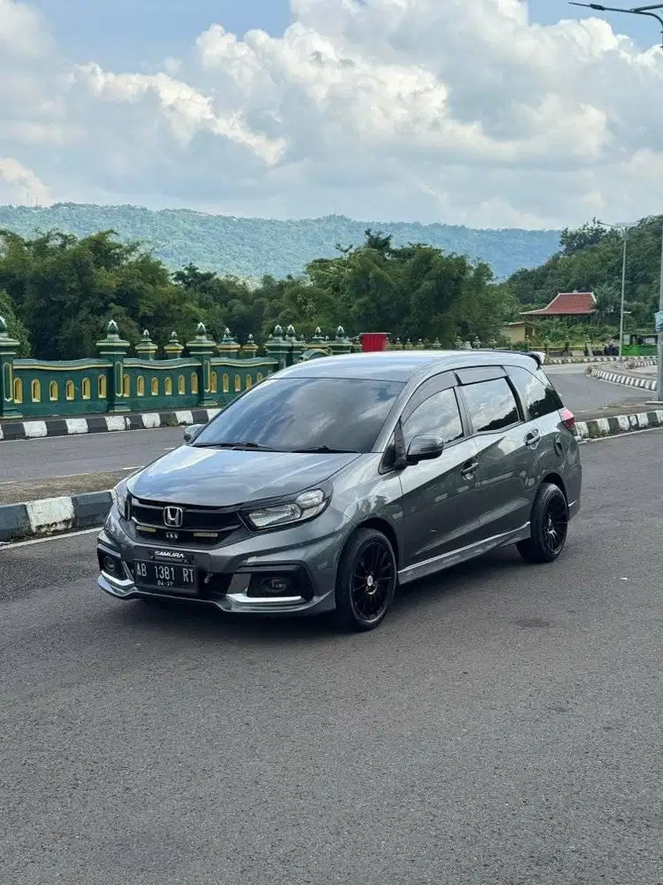 (DP 6JUTA) MOBILIO E 2014 MT/ MANUAL
