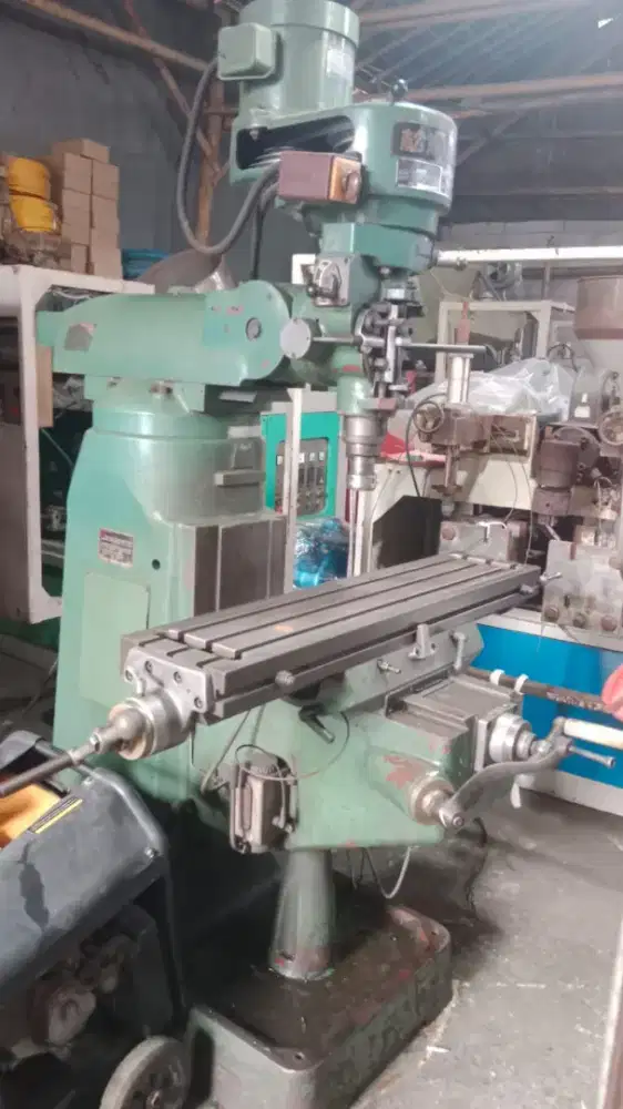 Mesin Milling sm 3 taiwan