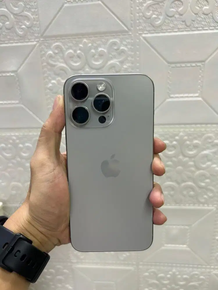 Iphone 15promax 1tb garansi resmi blibli