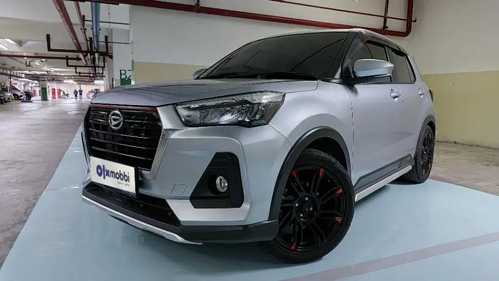 TDP 8,JT, TERMURAH Daihatsu Rocky 1.2 X ADS Bensin-AT Abu 2021