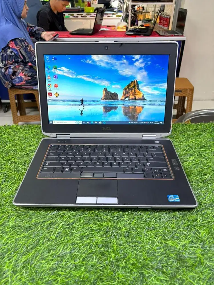 Jual Laptop Dell i7 4/128