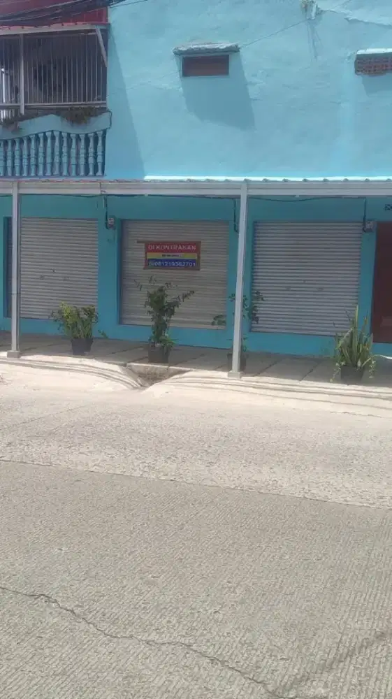 Dikontrakan 3 Kios kompleks Ciledug Indah 2