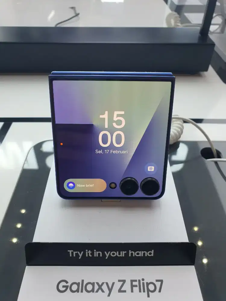 Samsung Z flip 7 new murah