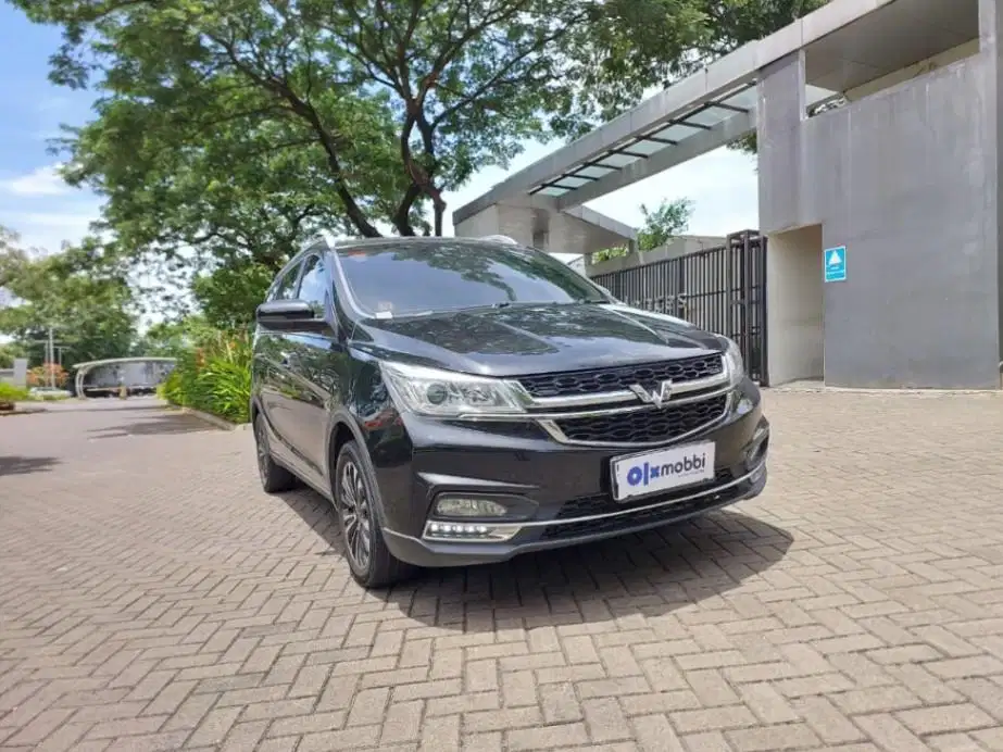 DP RENDAH Wuling Cortez 1.5 CT L Bensin-AT 2019 BIJ