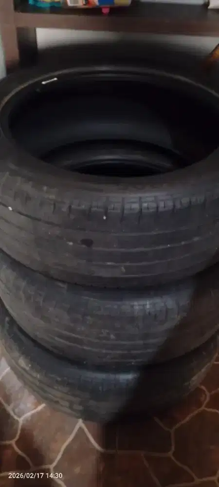 Ban bekas merk brigestone