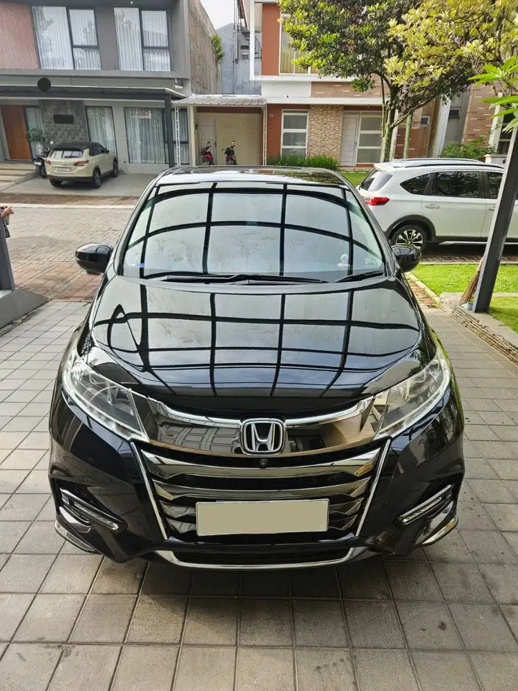 Honda Odyssey Crystal Black Pearl 2020 2.4 Prestige – Unit Istimewa