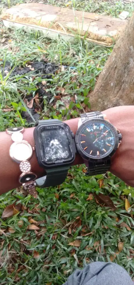 Di jual murah aja wa dan hp original dan asli no minus