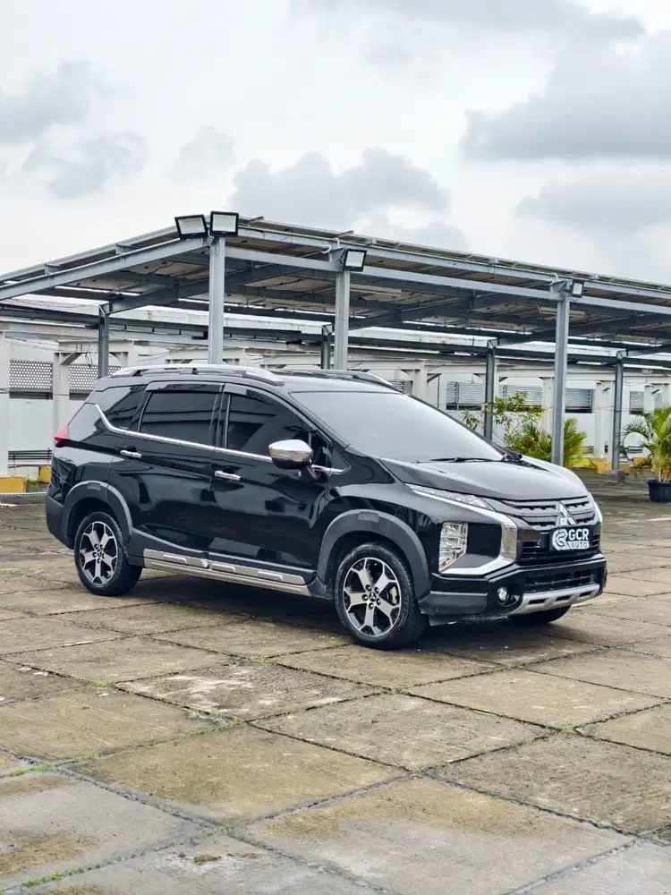 KM 32RB LOW !! MITSUBISHI XPANDER CROSS 1.5 PP 2019 AT MDL 2020/2021