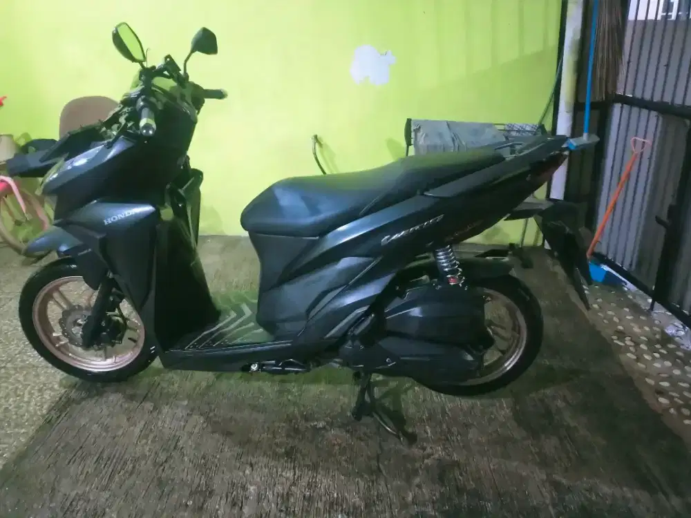 VARIO 125 LED NEW