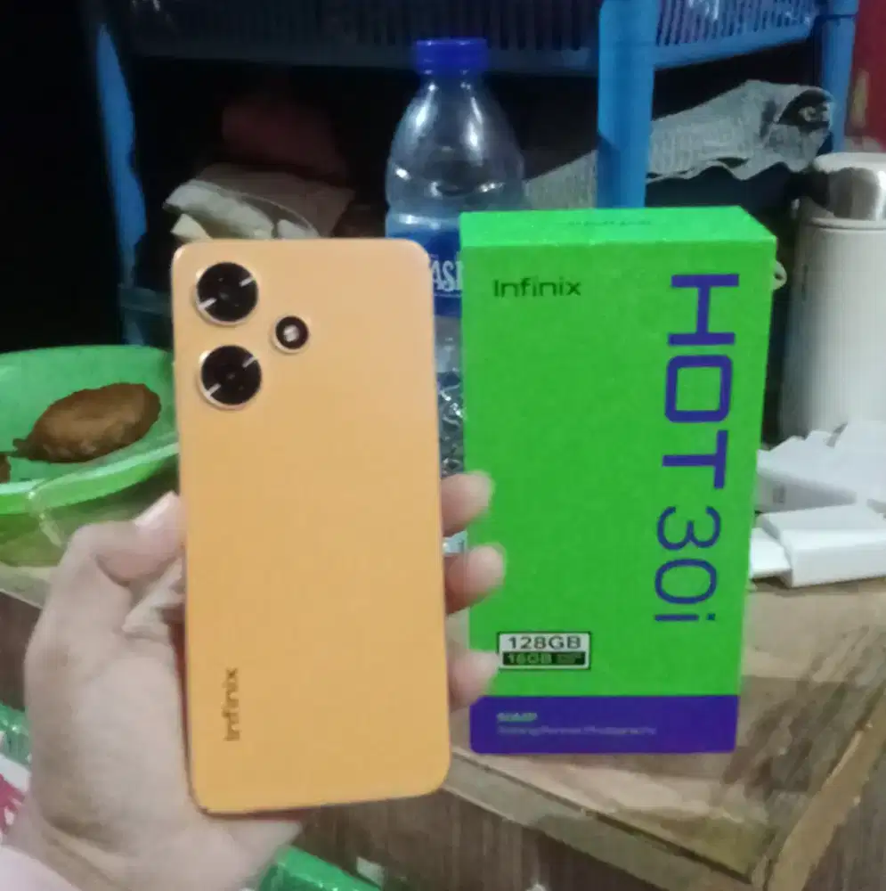 Infinix hot 30i ram 8+8/128 fullset full ori+ softcase!.