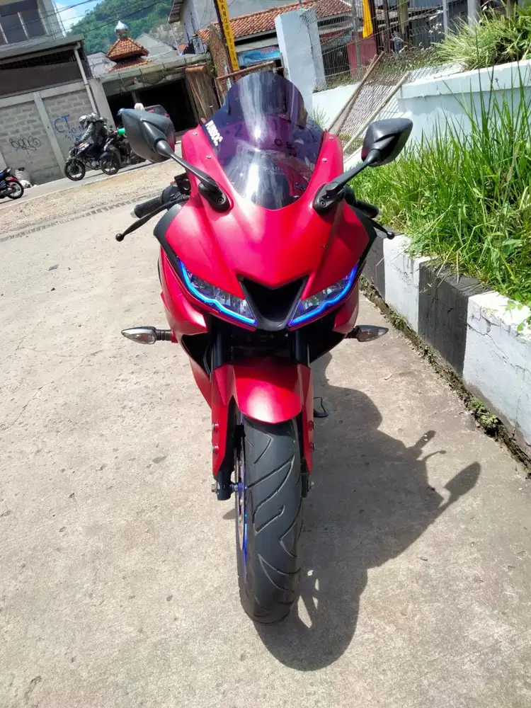 Yamaha R15 V3 2017 mulus