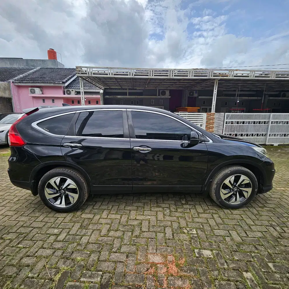Honda CR-V 2016 Bensin