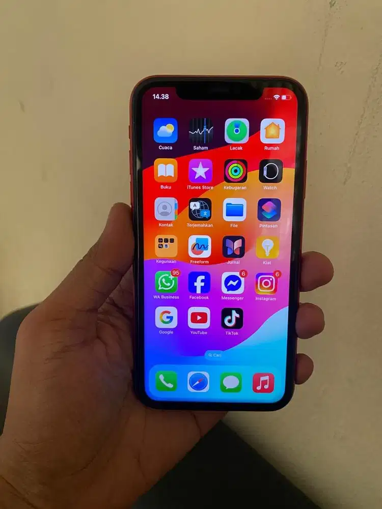 Iphone 11 red 64gb inter hp aja
