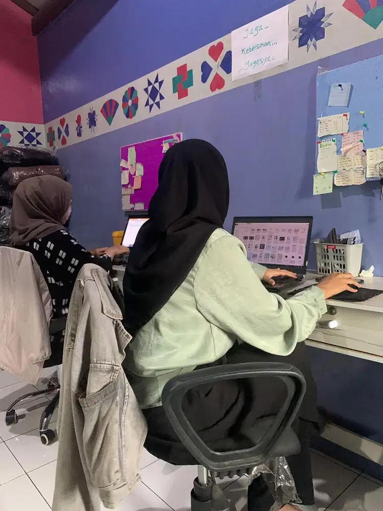 Lowongan Pekerjaan Admin Online Shop Dibutuhkan Segera