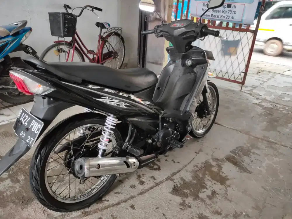 Di jual Motor Yamaha Vega ZR 2012