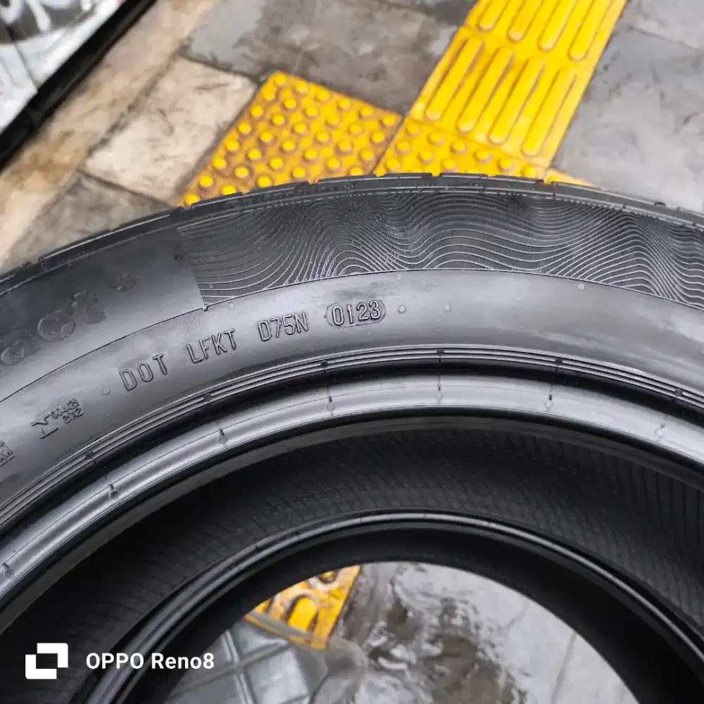 4ban 215/60/R17 Continental nik 2023 90% hub Wa gan