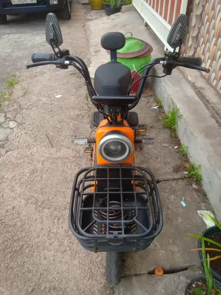 Sepeda listrik u-winfly