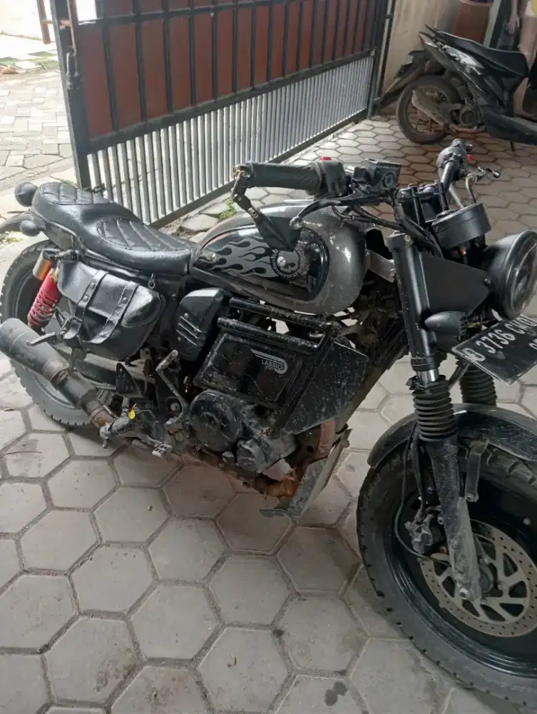 Motor Custom basic yamaha byson 2013