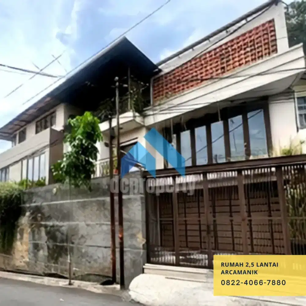 Rumah upslope di Arcamanik view menawan kota bandung