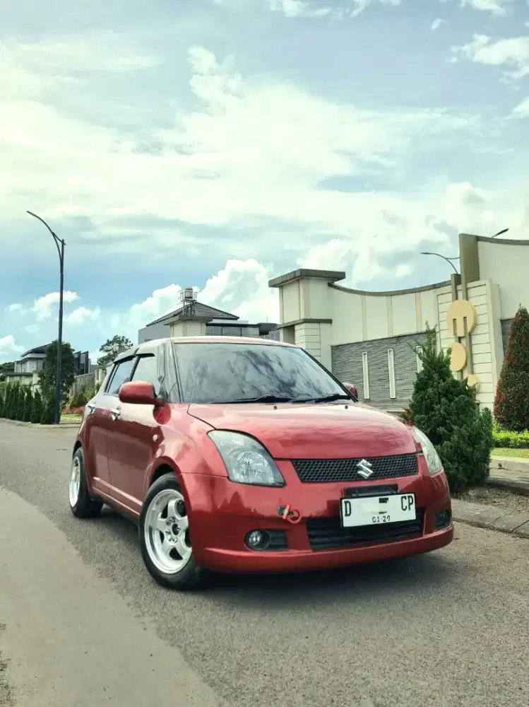 RARE !! FIRST HAND OWNERSHIP. SWIFT GL 1.5 CBU MATIC 2006 TERAWAT