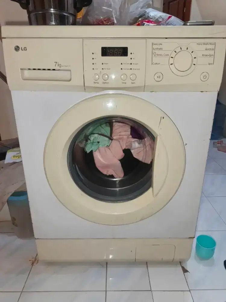 Mesin Cuci Front Loading LG