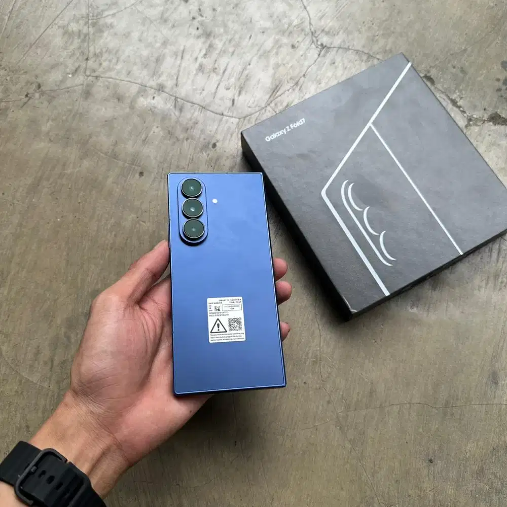 SAMSUNG Z FOLD 7 5G RAM 12/256GB RESMI SEIN