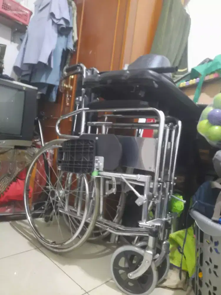 Jual kursi roda bekas