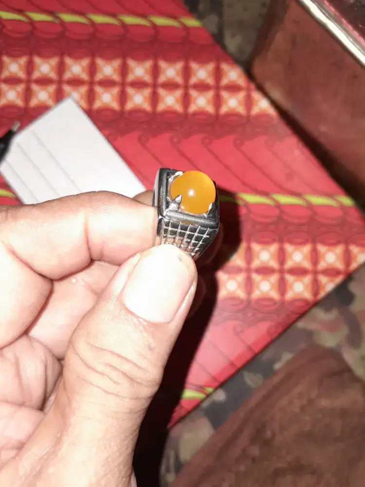 Batu permata citrine natural