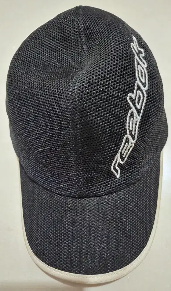 Koleksi simpanan jual nih topi reebok asli ori pabrikan branded khusus