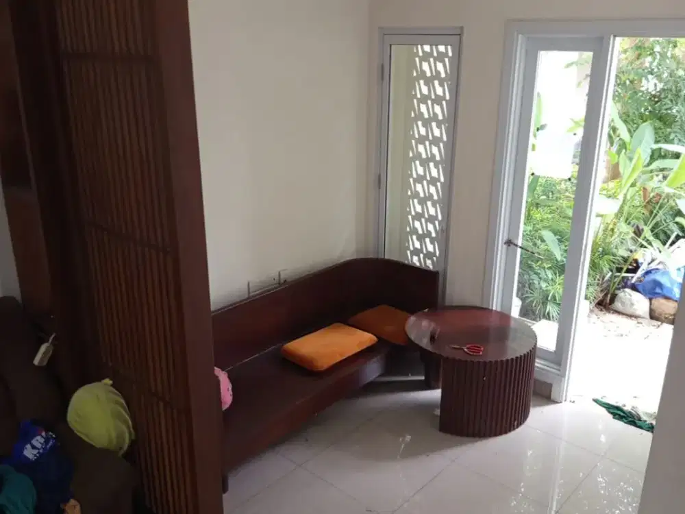 Jual Rugi rumah di cynthia Summarecon Bandung sudah full renovas