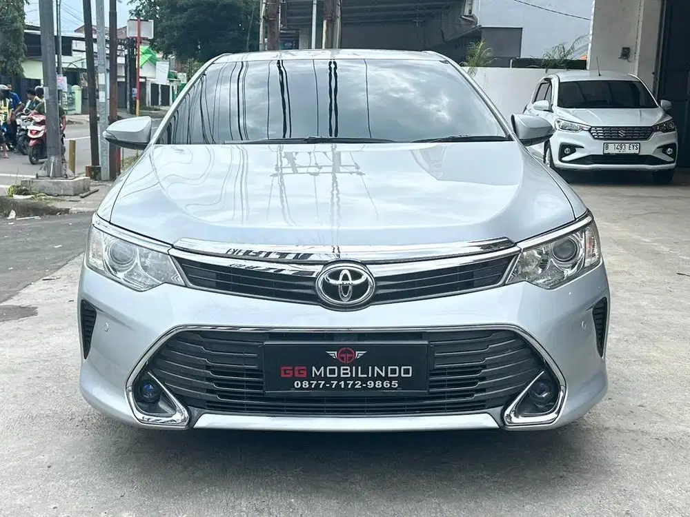 Toyota Camry 2.5 V Automatic Th 2015