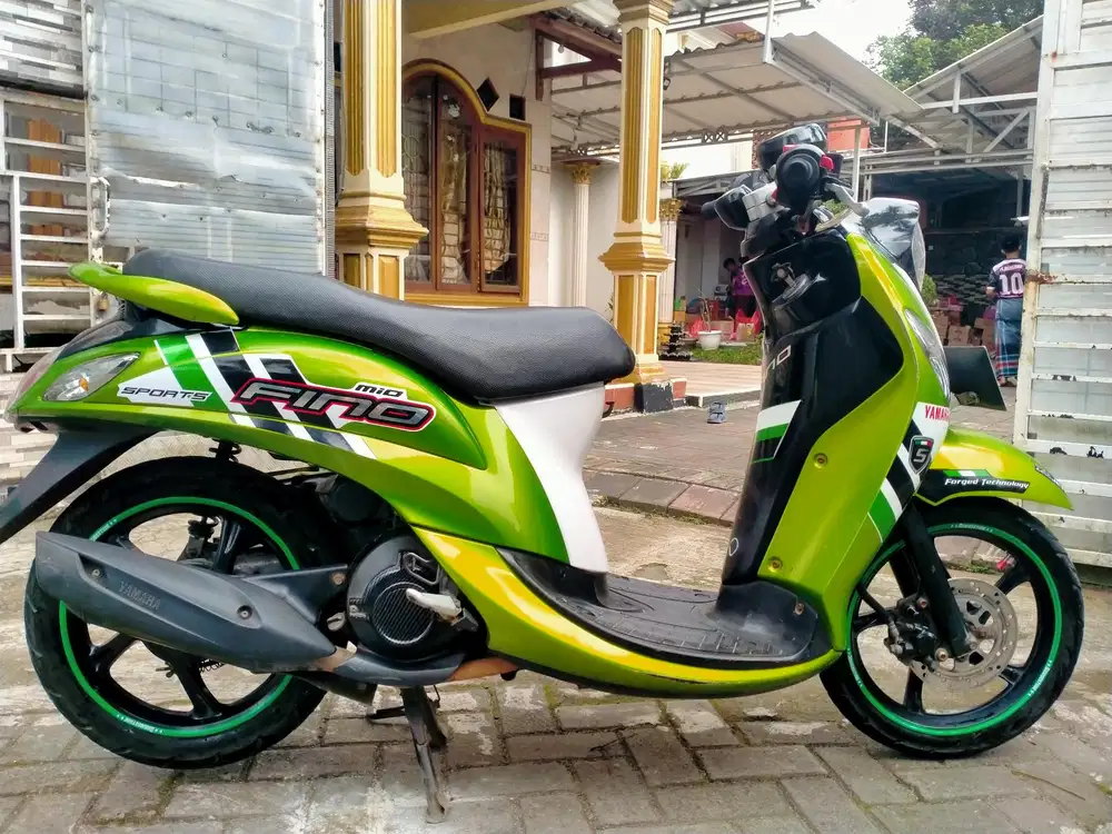 Yamaha Fino injeksi lengkap motor sehat keterangan detail dibawah