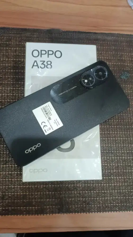 Oppo A38 6/128 black