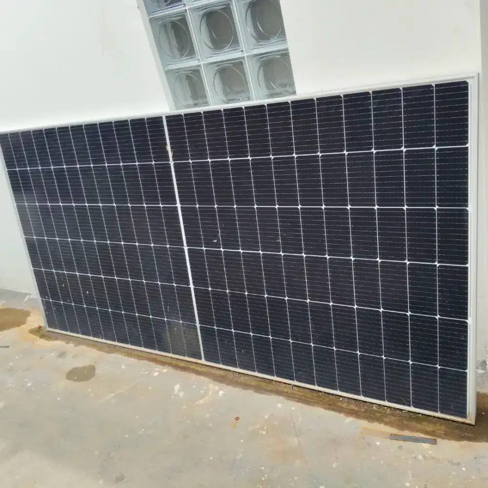 Panel PLTS  550 watt 1 papan