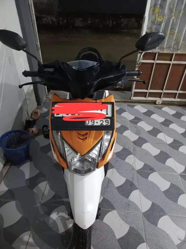 Honda beat Tahun 2014 injeksi
Ss lengkap bpkb,stnk,faktur komplit