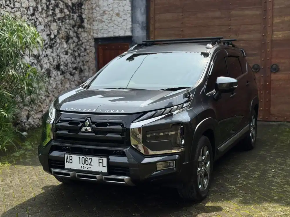 Xpander Cross 2022 Premium Package Matic Asli AB Tgn 1 Low Km