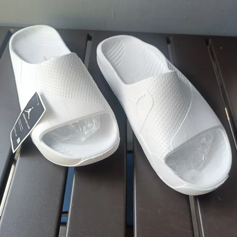 Slippers selop pria sandal pria Jordan size 44 45