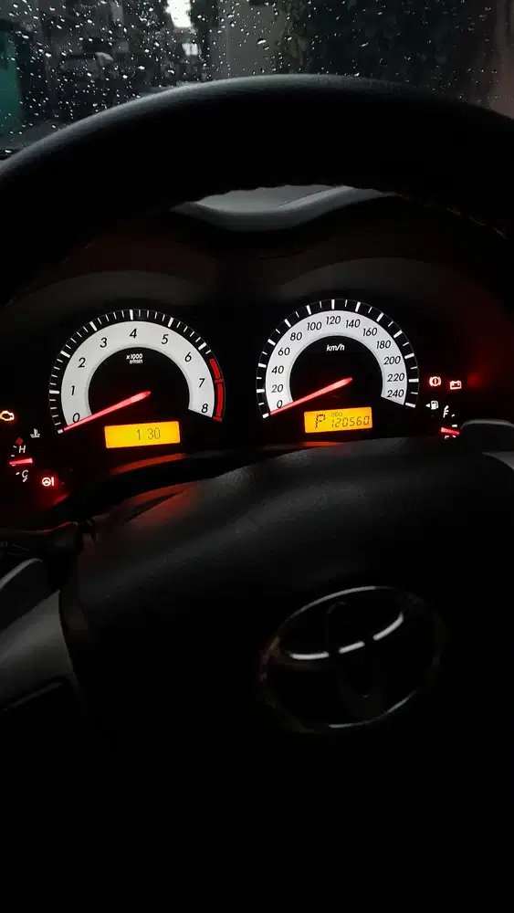 Toyota Corolla Altis 2012 Bensin