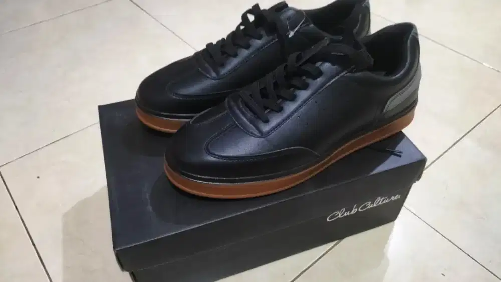 Sepatu Club Culture New
