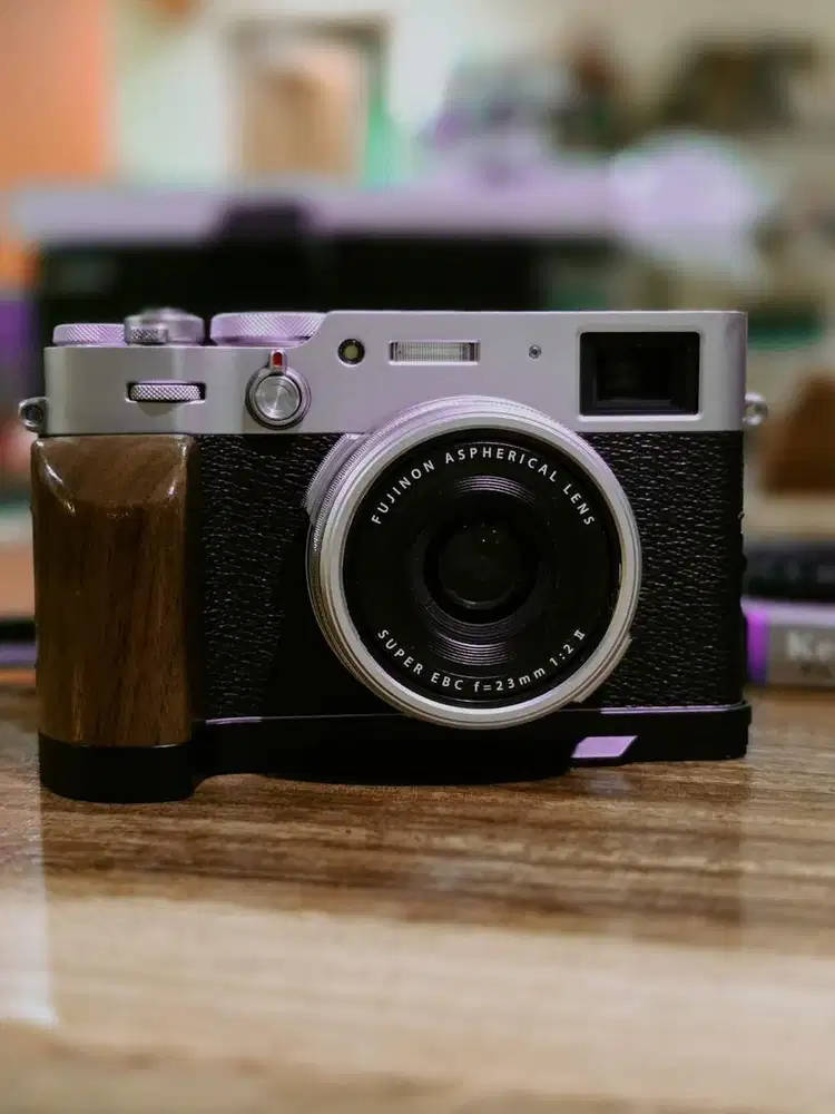 Kamera Fujifilm X100V