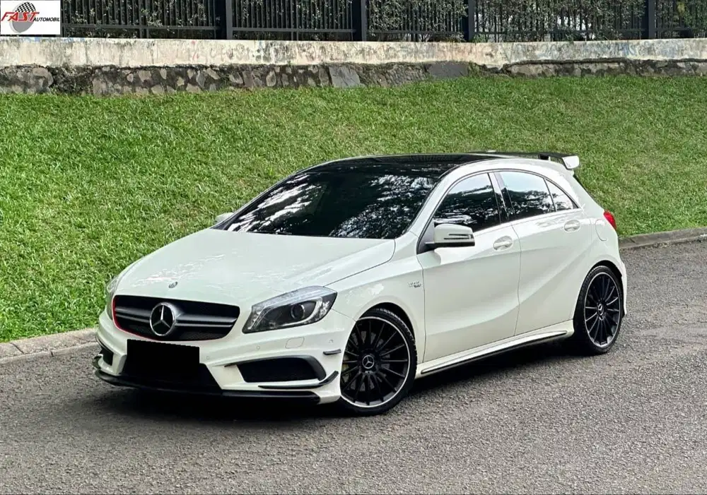 MERCEDES BENZ A45 AMG 2014 2.0 TURBO AWD PANORAMIC LOW KM.23RB