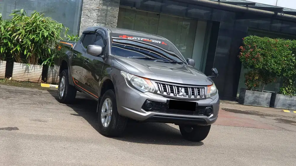 [ 4x4 ] Mitsubishi Triton HDX 2.5 Manual MT 2017/2018