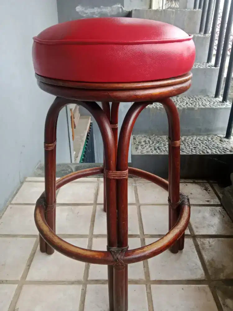 Kursi bar stools rotan